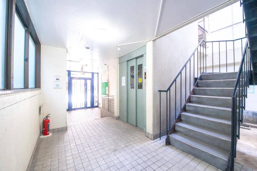 Apartamento Sanacion Motomachi 7 なんばで150平米の広々空間 最大14名 Netflix見れます Osaka