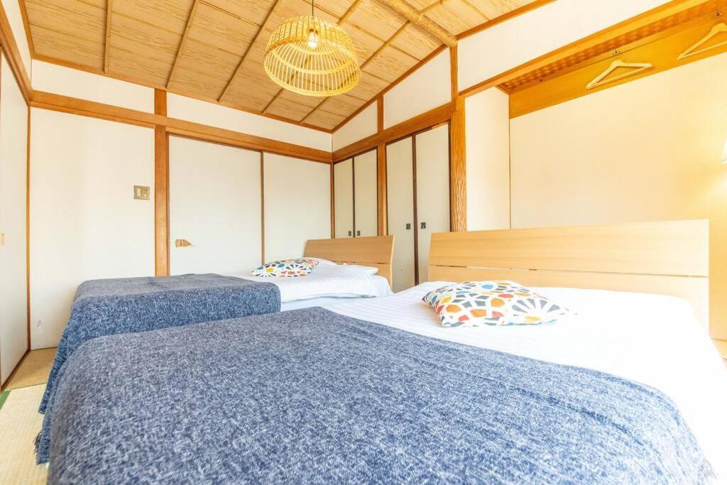 Sanacion Motomachi 7 なんばで150平米の広々空間 最大14名 Netflix見れます Apartamento